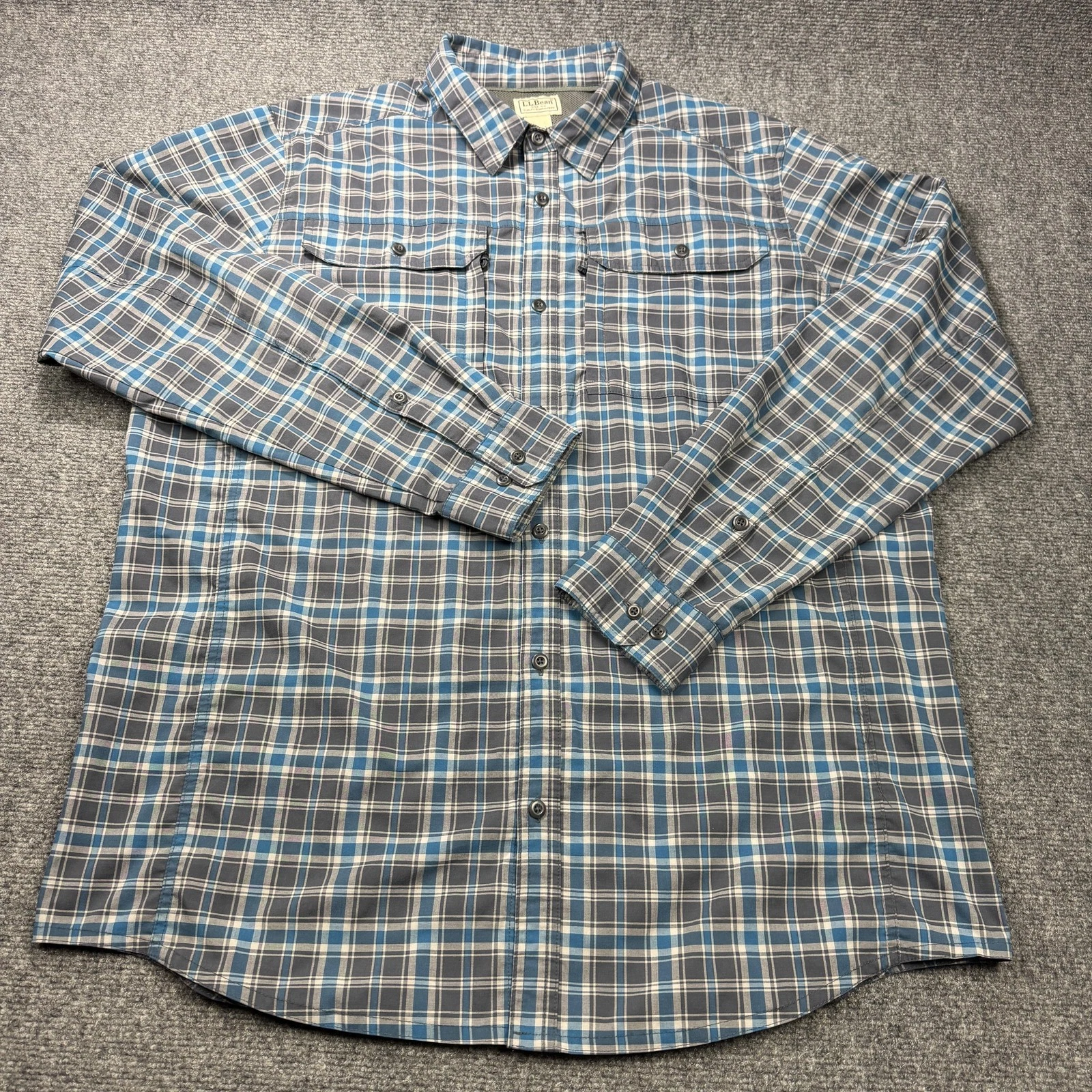 LL Bean Shirt Mens XL Tall Blue Gray Plaid Button Down Vented Fishing Hiking
