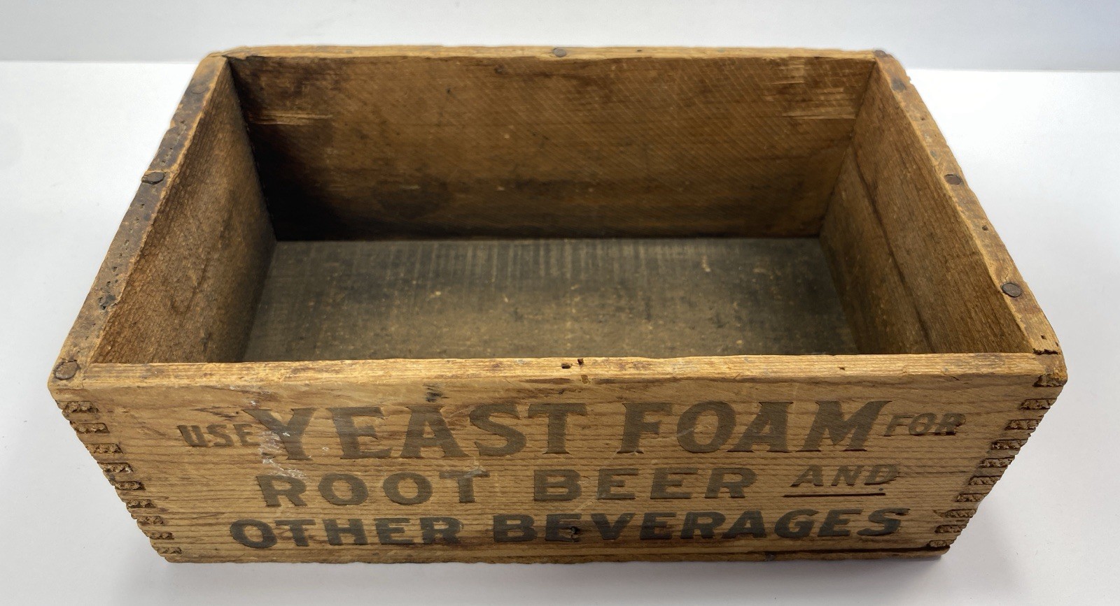 Vintage Wooden Dovetail Box Yeast 6 Foam 8-1/2"  X  5-1/4” x  3-1/4"