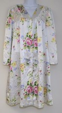 Vintage EVE STILLMAN Nightgown Gown Floral Lace Cottagecore Satin Pockets Small