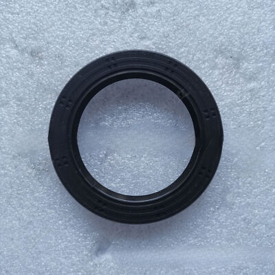 Crankshaft Front Oil Seal For Cummins B3.3/QSB3.3/4D95LE C6204213510