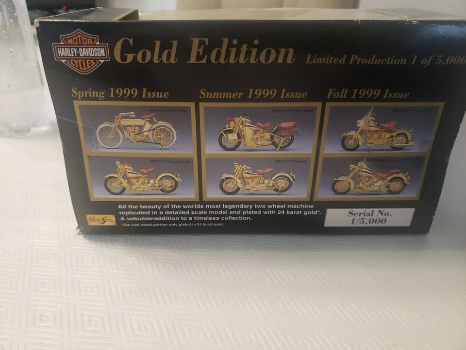 Maisto Harley Davidson Gold Edition Die Cast 24k Motorcycle 1:18 in Sealed Box - Image 4 of 4
