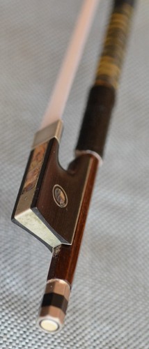 Excellent vintage 3/4 Violin Bow branded Tourte, 59g - Picture 4 of 8