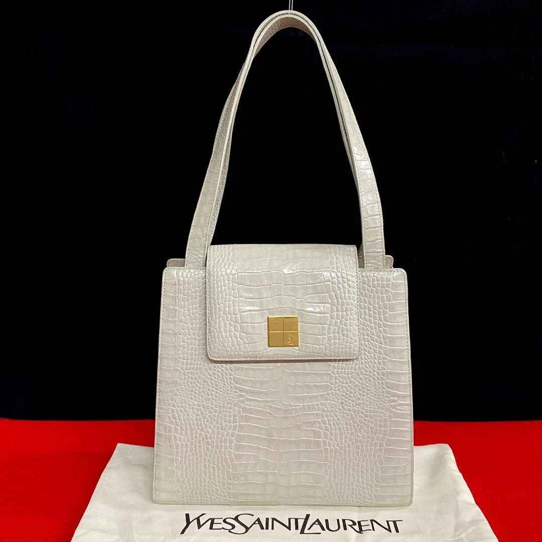 Yves Saint Laurent YSL Shoulder Bag White Leather Authentic From