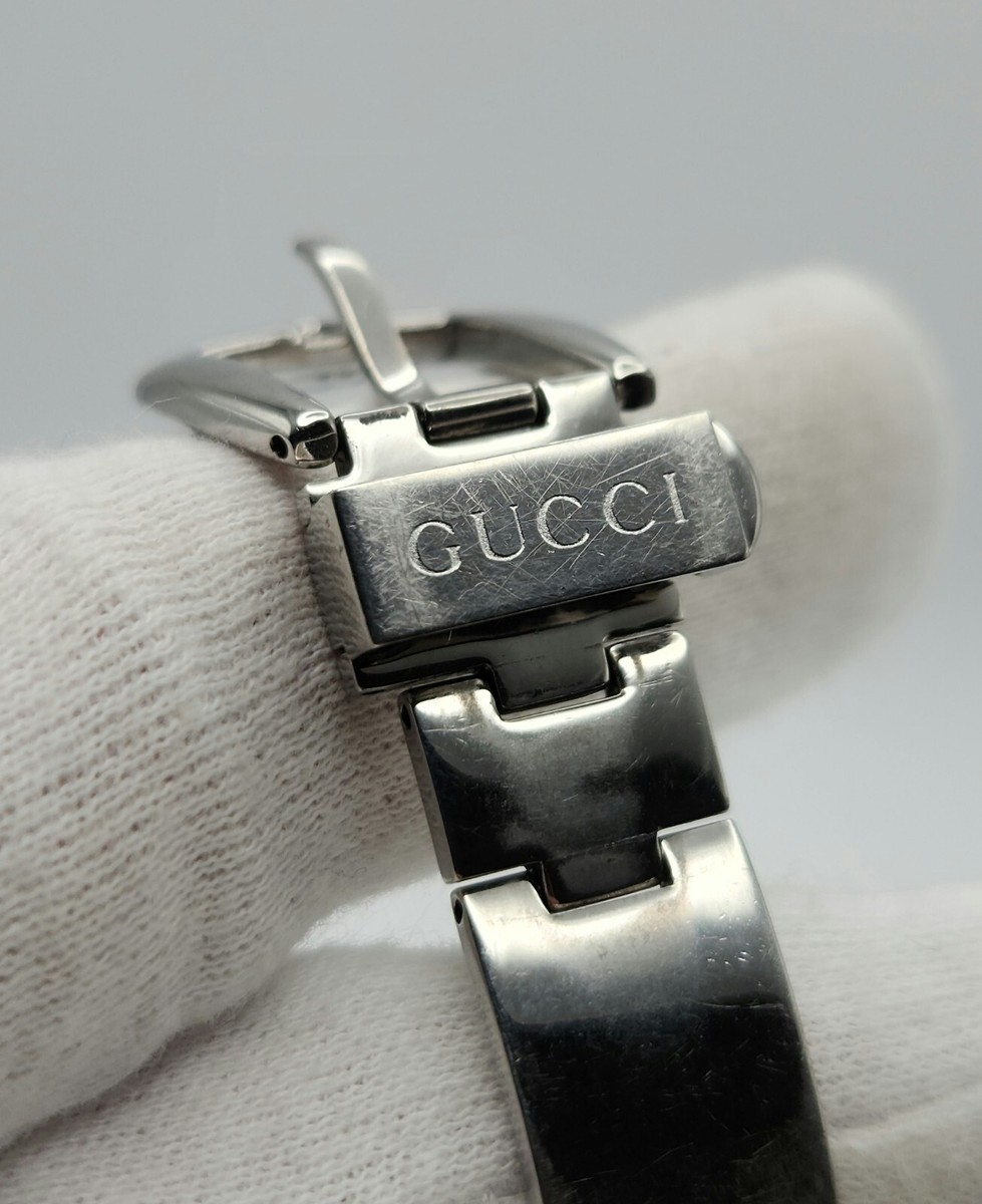 グッチ ブラックダイヤル 6700L ウォッチ Gucci 6700 L Ladies Silver Tone w/ Black Dial Swiss Made
