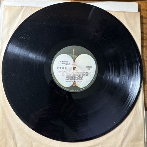THE BEATLES VINYL: The White Album Numbered (Very Low Number - 0016700) FH - Picture 23 of 24