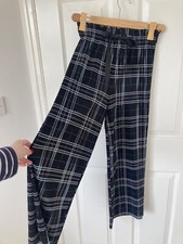 PRIMARK BLACK SOFT STRETCH WIDE LEG STRIPE CROPPED TROUSERS - SIZE 8