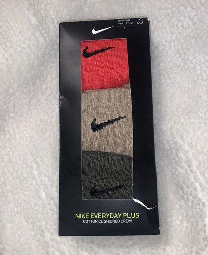 olive nike socks