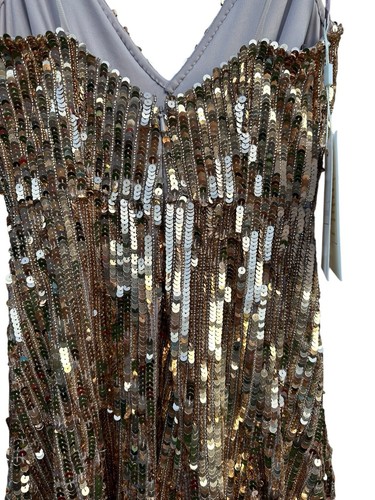 Mac Duggal NWT V-Neck Sequin Embellished Gown RARE Size 2 NWT - Picture 8 of 20