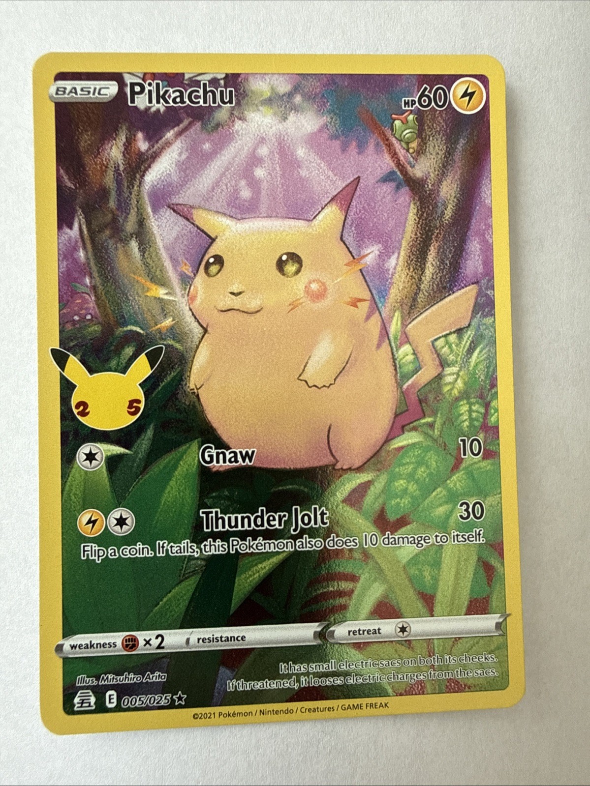 Pikachu 005/025 Celebrations Holo