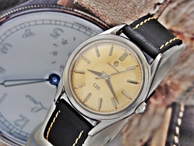 Beautiful Beautiful steel Certina DS-1 tortoise back watch from the 1960s.