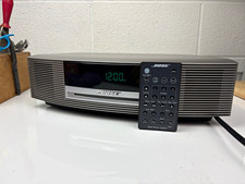 Bose Wave Music System AM/FM CD Clock Radio Silver w/ Remote AUX AWRCC1