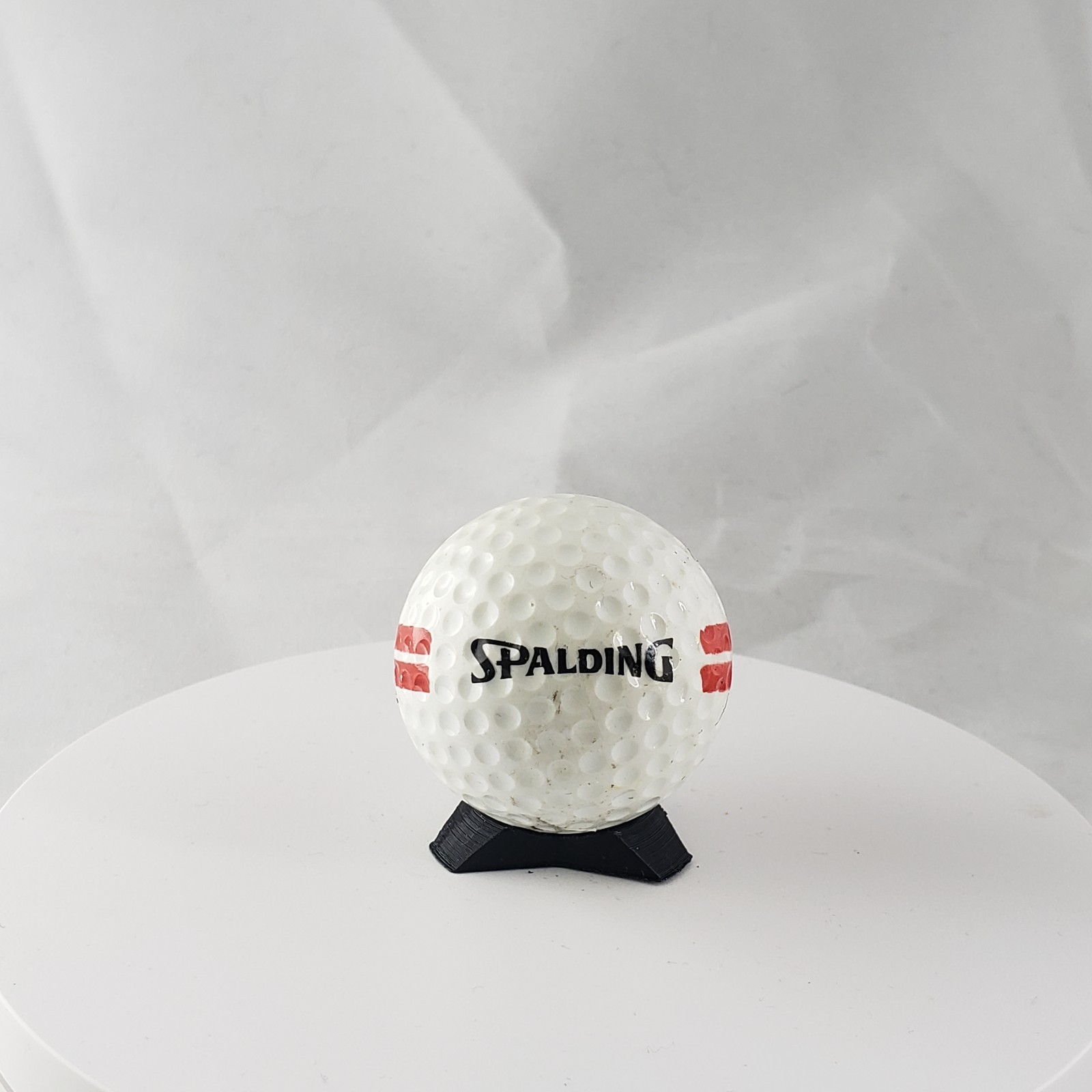 spalding Super Range - Vintage Golf Ball - Collectable / Rare