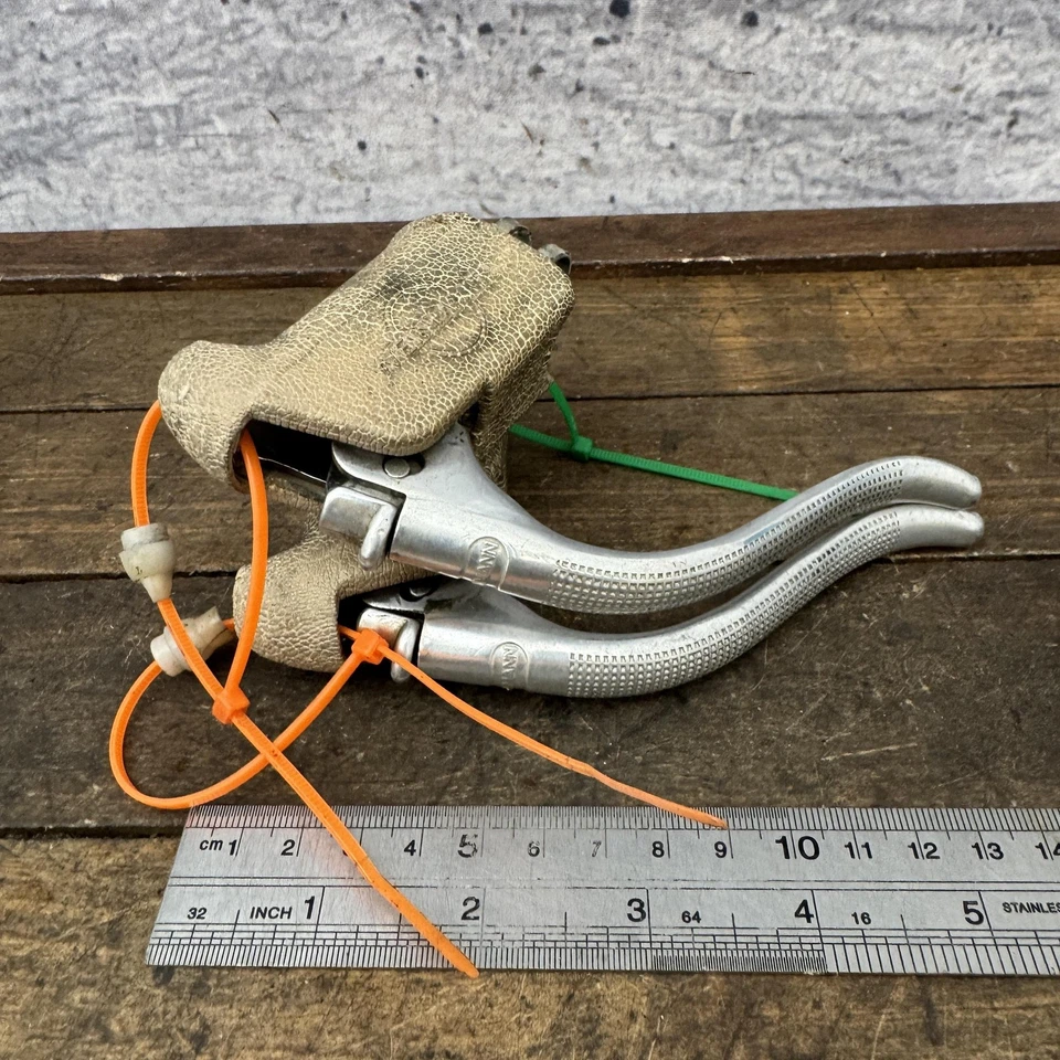 Vintage Weinmann Road Bike Brake Levers Pair Non-Aero Drop Bar Lock 70s 80s - Image 2 of 4