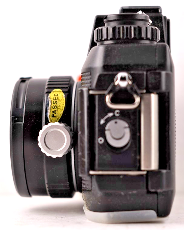 MINT] Nikon Nikonos IV-A Underwater Film Camera w/ Nikkor 35mm F2