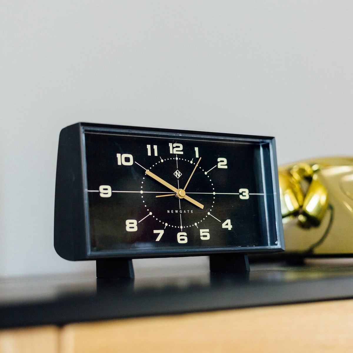 Wideboy Alarm Clock | Rectangular Retro Design | Black | Mid