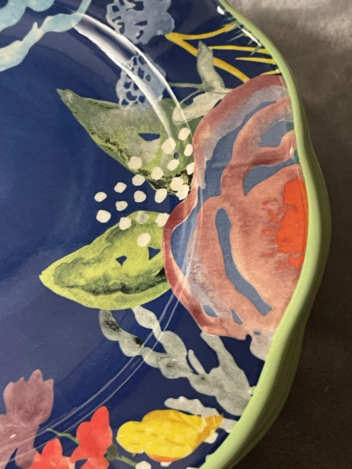 Juego de 4 platos de ensalada florales Pioneer Woman Heritage rosa roja borde festoneado azul Foto 4 de 4