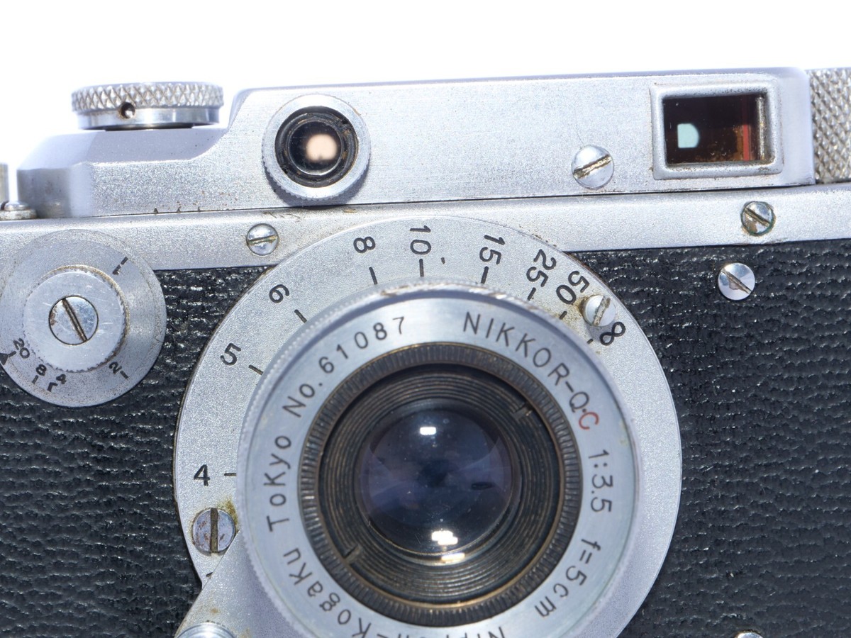 Canon Seiki-Kogaku S-II, Nikkor-QC 5cm/3.5 lens. Early 1946