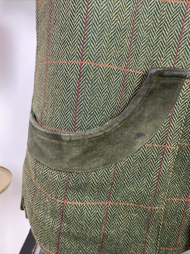 Crowther Classic Men’s (40) TWEED Shooting Waistcoat Vest Wool + Suede Patches - Picture 5 of 16