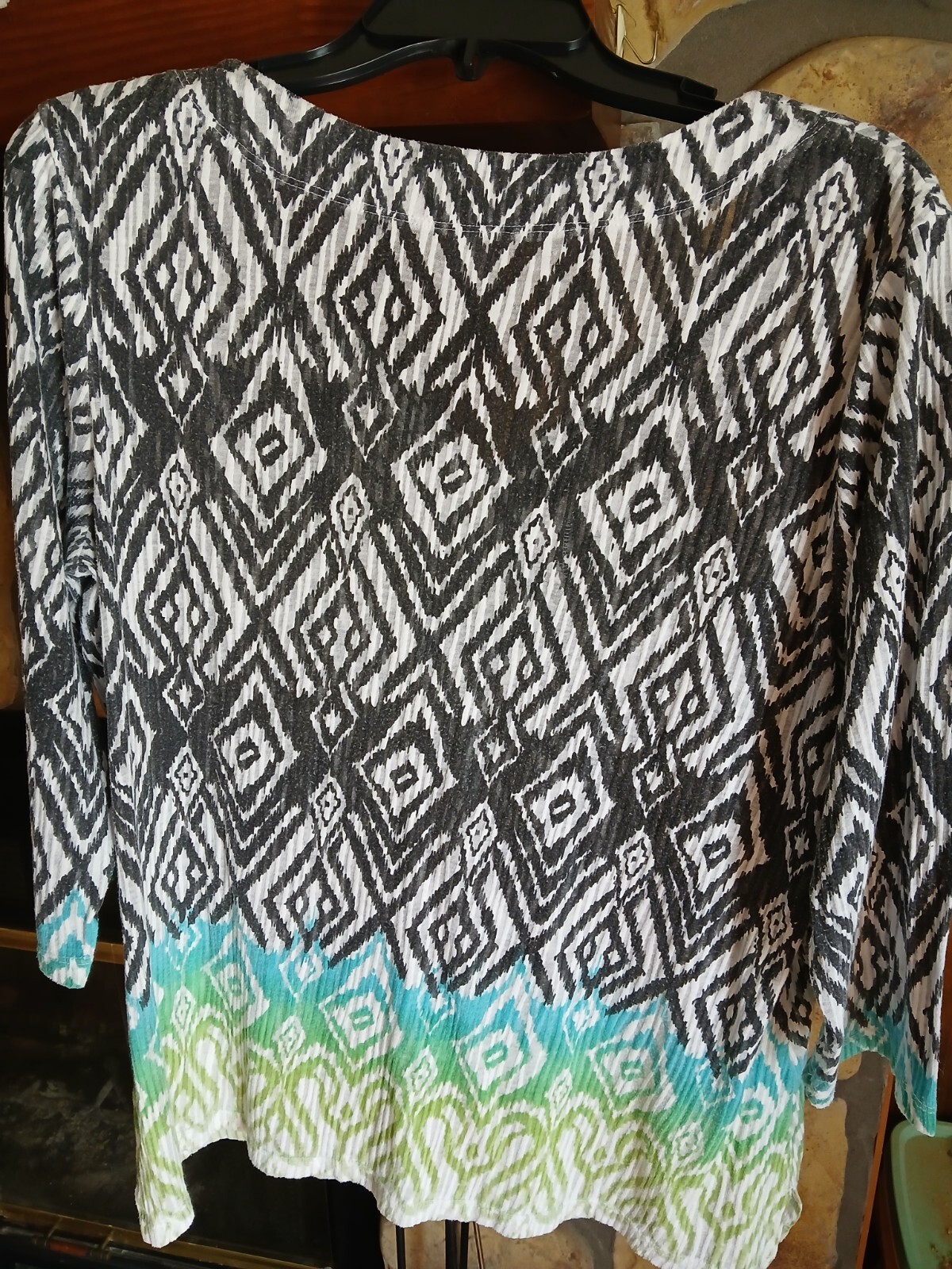 Chicos pullover top multicolor geometric design 3… - image 3