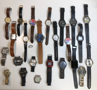 Approx 24 Assorted Mens Watches Untested Vintage New Parts Repair Good