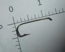 100 MUSTAD & SON #1 Fly/BAIT Sneck HOOKS DOWN EYE MADE IN NORWAY 3871