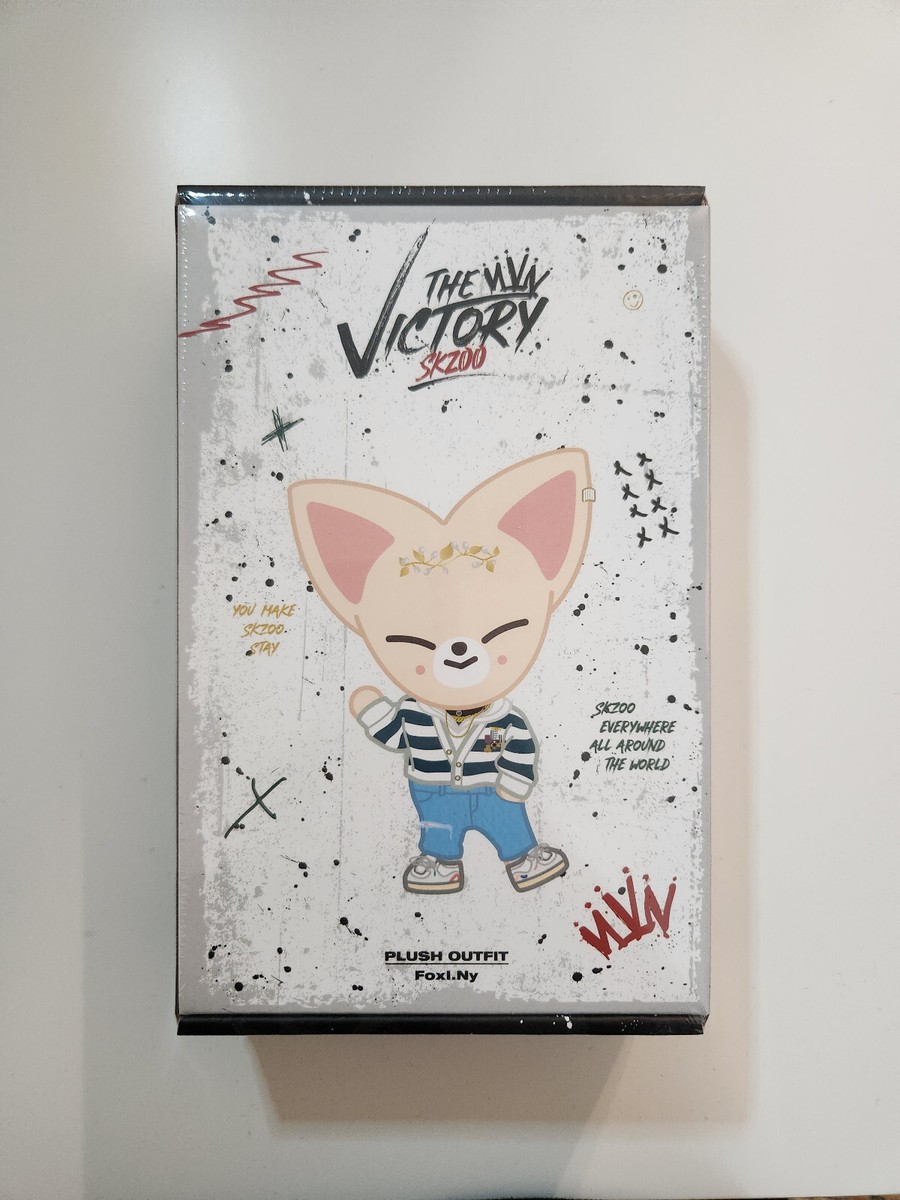 新品未開封　Stray Kids フォクシニー　Foxl Ny OUTFIT Stray Kids SKZOO I.N Foxl.Ny Plush Doll Fox Official Goods