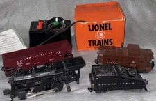 1955 LIONEL #1615 O SCALE 0-4-0 WITH TENDER, 6457 CABOOSE & HOPPER W/TRANSFORMER