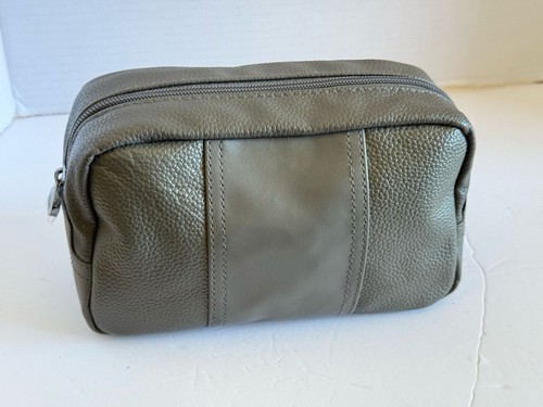 Bvlgari Parfums Emirates Exclusive Gray Leather Toiletry Bag Travel Dopp Kit - Picture 1 of 11