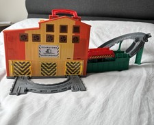 Thomas & Friends Take-n-PlayVicarstown Dieselworks Playset Fisher Price Portable
