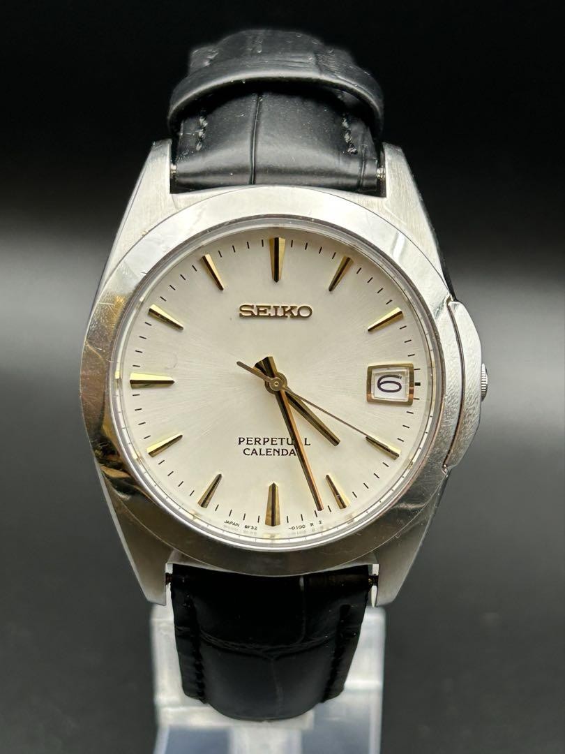 SEIKO Perpetual Calendar 8F32-0140 Water Resistant 10bar