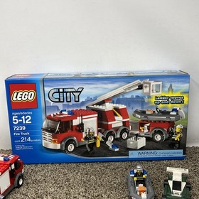 LEGO City: Fire Truck (7239) Retired Complete???