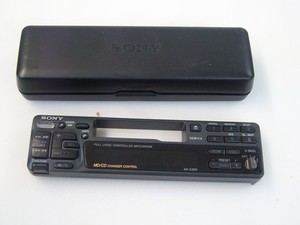 SONY  XR-C350 control head only  untested