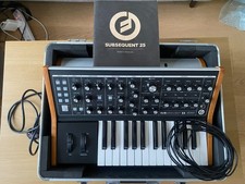 Moog Subsequent 25 Paraphonic analog synthesizer + flight case