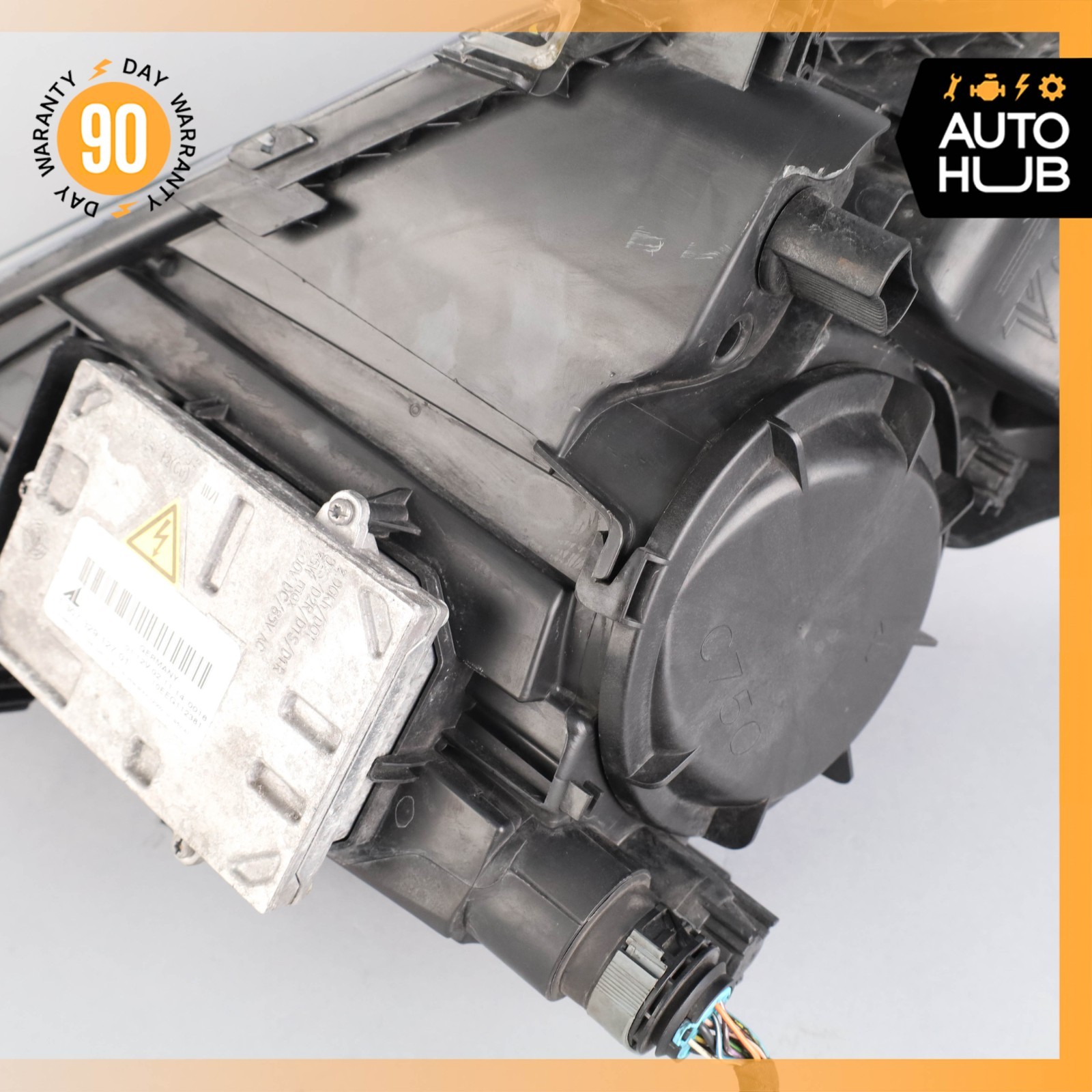 13-17 Maserati GranTurismo M145 Left Driver Side Headlight Lamp Xenon OEM 47k