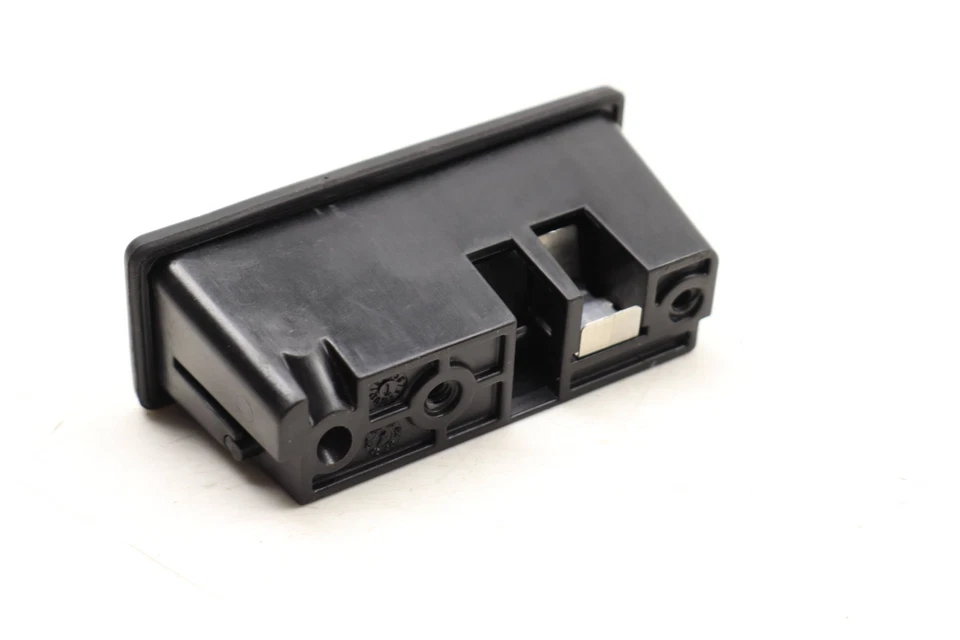 AUDI A5 QUATTRO 2010-2017 - Manija exterior del maletero 4E0827574H Foto 3 de 4