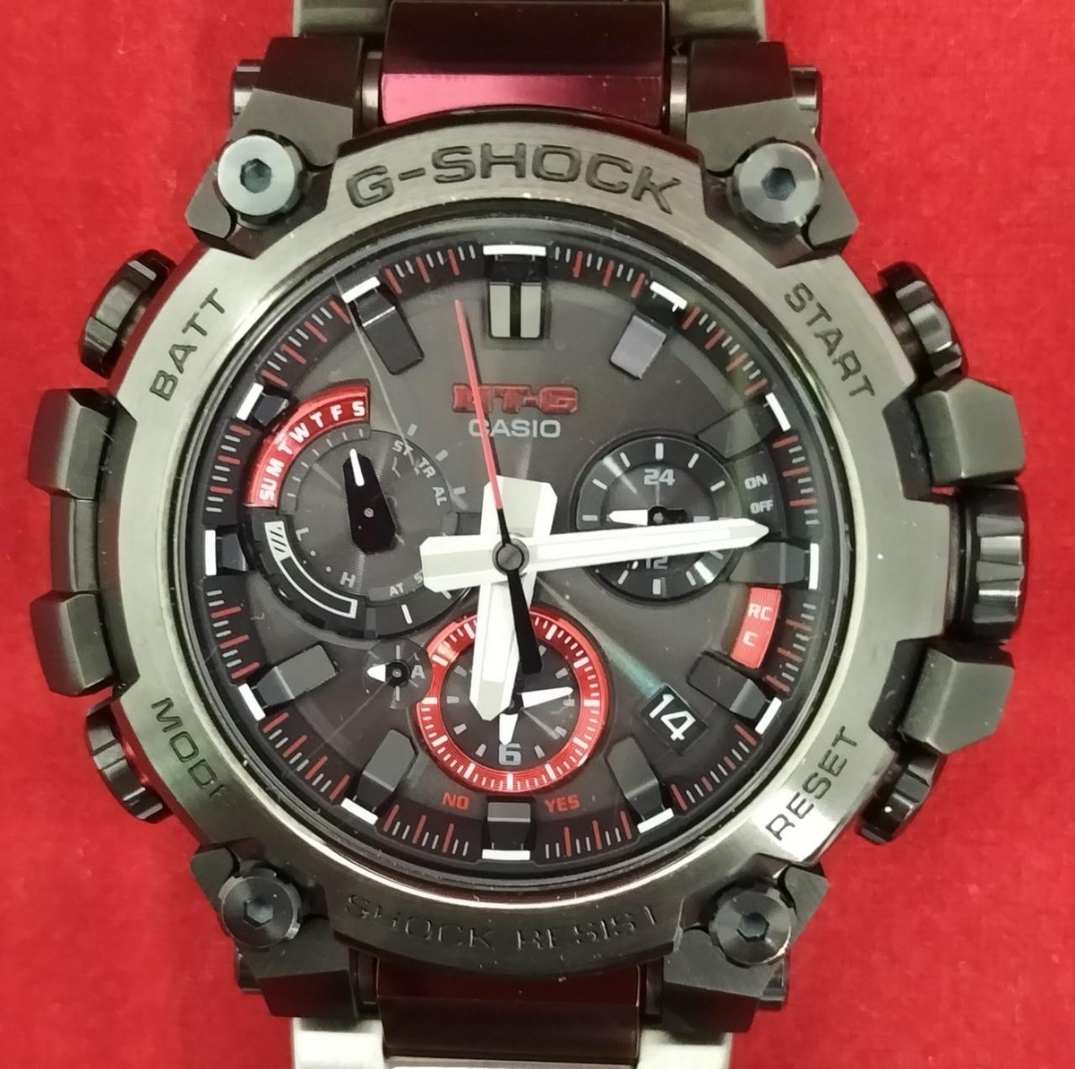 新品未使用　国内正規品　G-SHOCK MTG-B3000BD-1AJF MTGB3000BD1A | G-SHOCK - Advanced Tough Solar Watch in Sleek