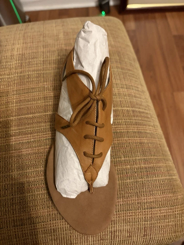 Pour La Victoire Women's Foto 2 de 4