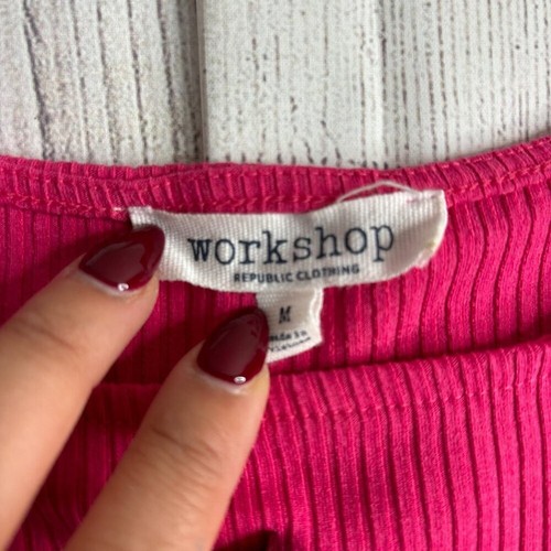 Workshop Bright Pink Ribbed Tank Top Size Medium - Picture 2 of 5