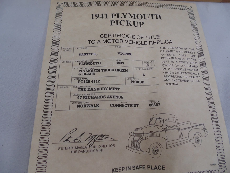 Danbury Mint 1941 Plymouth пикап зеленый и черный PT125 4112 1/24 литой - Изображение 2 из 4