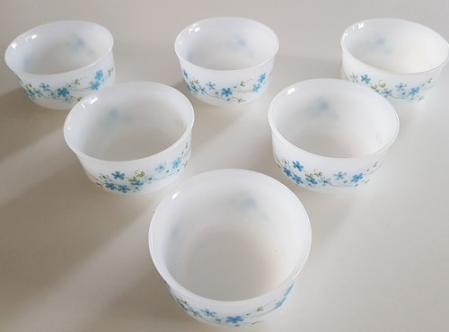 4 TASSES & Soucoupes Vintages en Opaline Décor PALLUY ARCOPAL FRANCE EUR 12,00 - FR