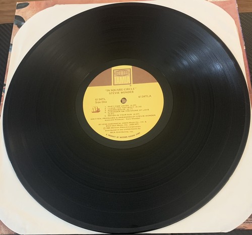 Stevie Wonder In Square Circle Vinyl LP W/ Booklet Vinyl 1985 R&B Soul VG TESTED - Picture 2 of 9