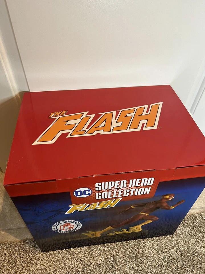DC Comics Super Hero Collection The Flash Mega Statue 1000 Made New In Box 2018 - Image 2 of 4