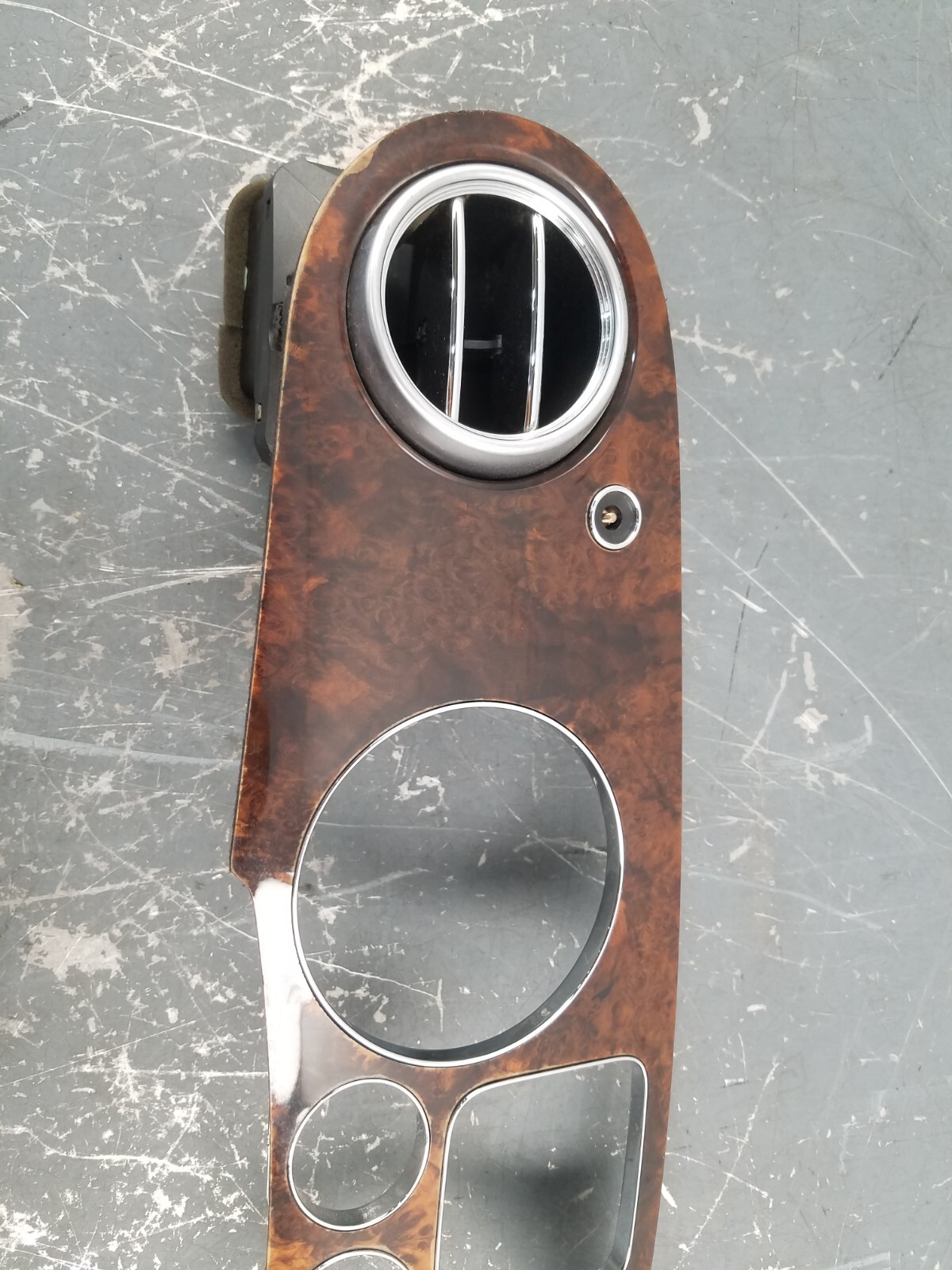 2006 Bentley Continental Flying Spur Gauge Cluster Bezel #2209 Y4