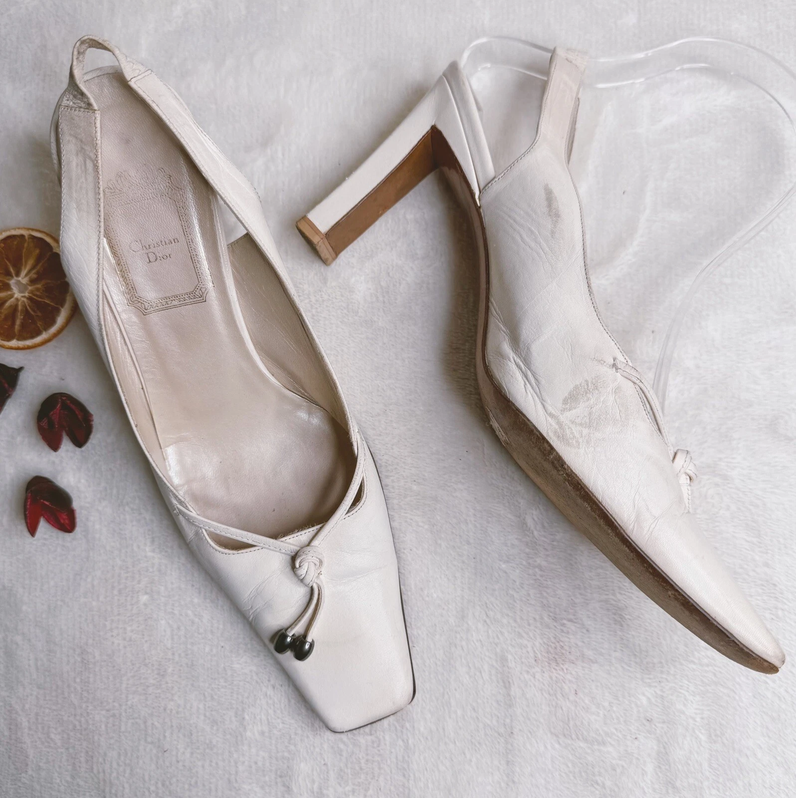 Escarpins femme Christian Dior à bride crème pompon talon bloc taille 37 vintage