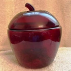 Vintage Anchor Hocking Royal Ruby Red Apple With Leaves Cookie Jar 7 Inches Tall