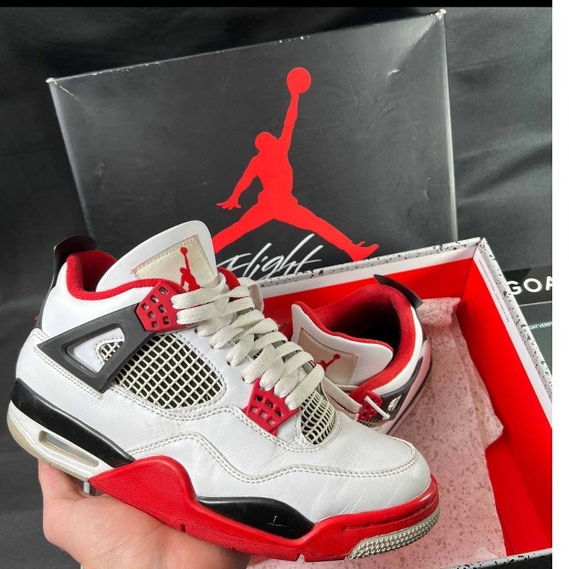 Size 8 - Nike Air Jordan 4 Retro OG Fire Red 2020 Men's Shoes - Ships Now