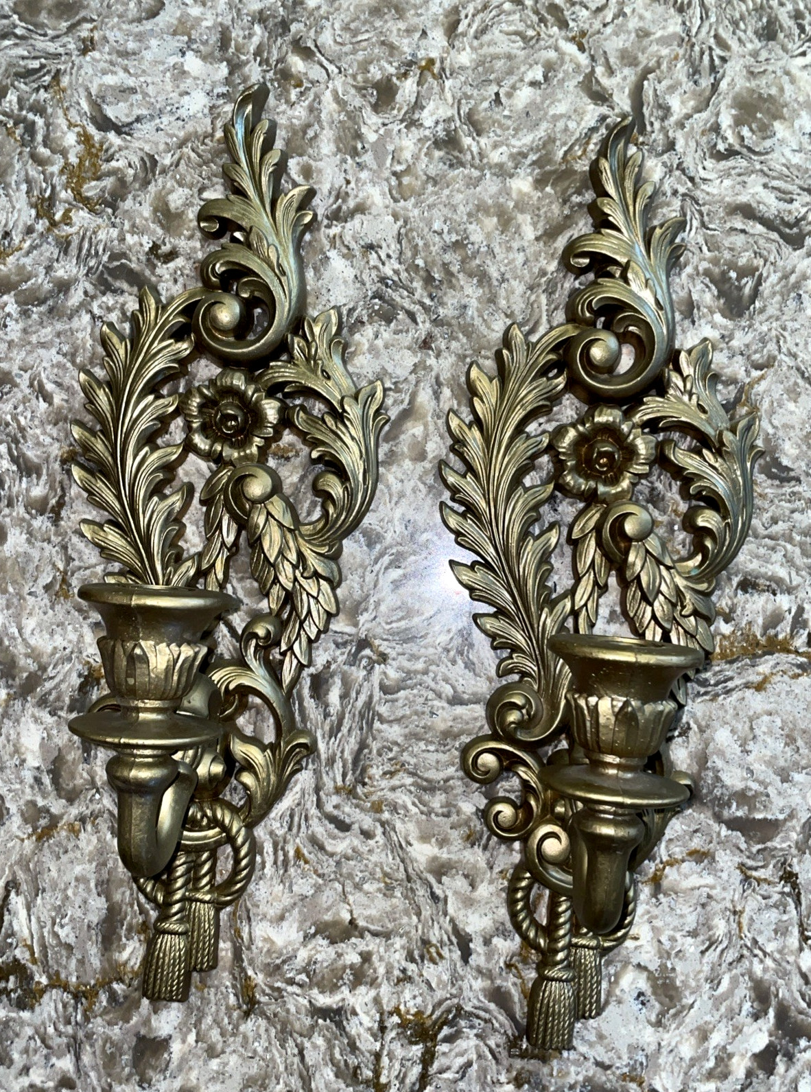 Plastic Gold 14" X 5"