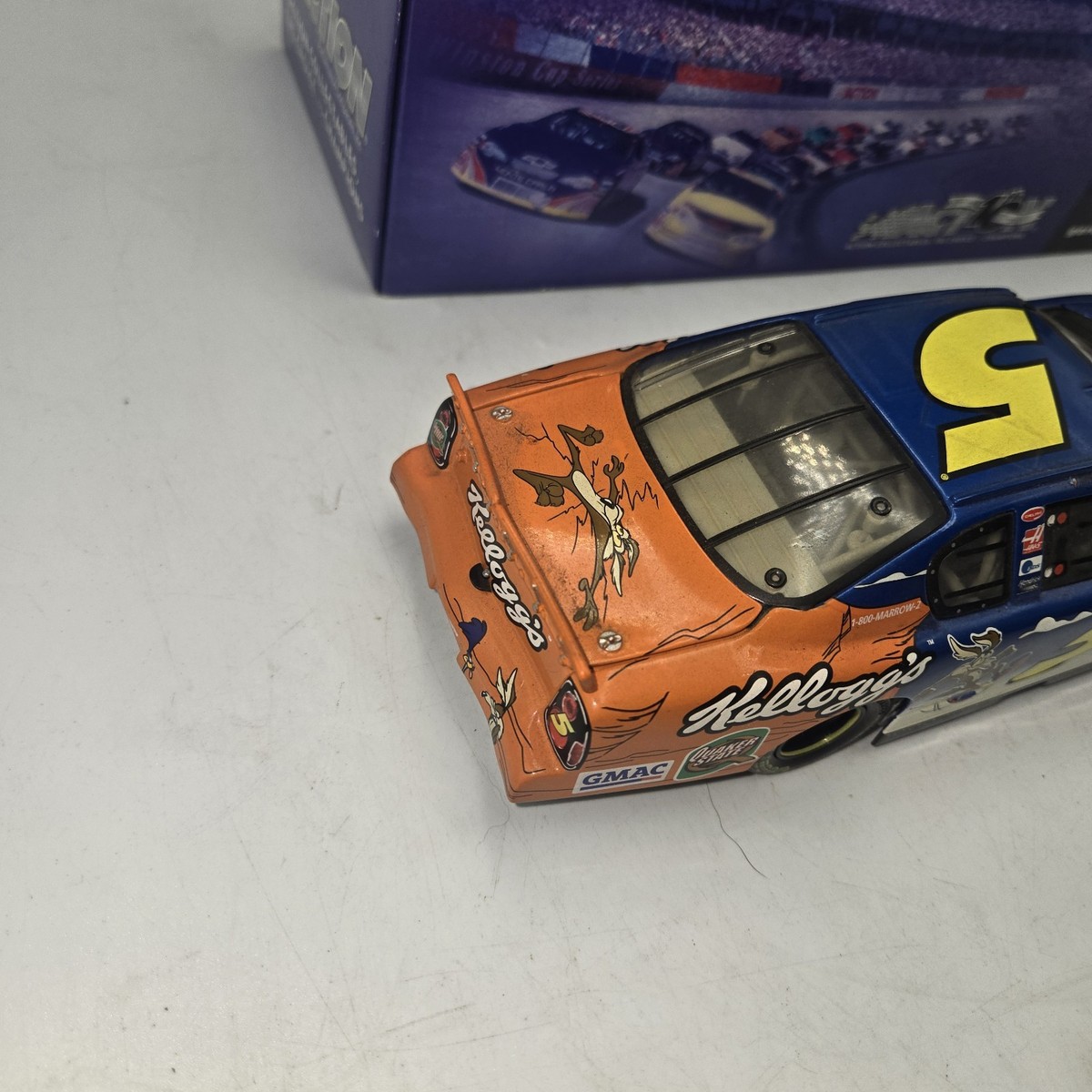 Terry Labonte #5 Kellogg's Looney Tunes NASCAR 2002 Monte
