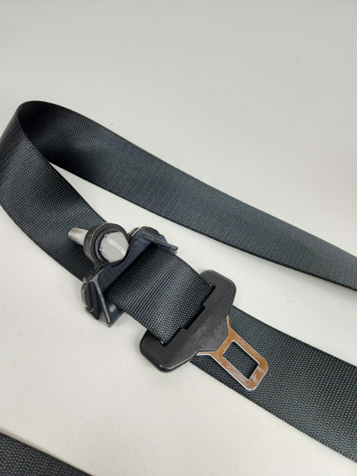 2015-2017 MCLAREN 675LT FRONT RIGHT SIDE SEATBELT SEAT BELT RETRACTOR BLACK 