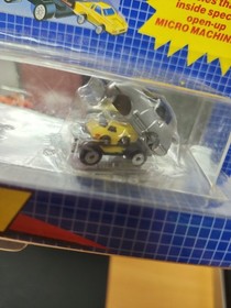 Vintage 1989 Galoob Micro Machines Insiders Collection #8 New in Package!